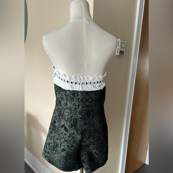 URBAN OUTFITTERS Kimchi Blue Antoinette Paisley Strapless Romper size large - Picture 10 of 11